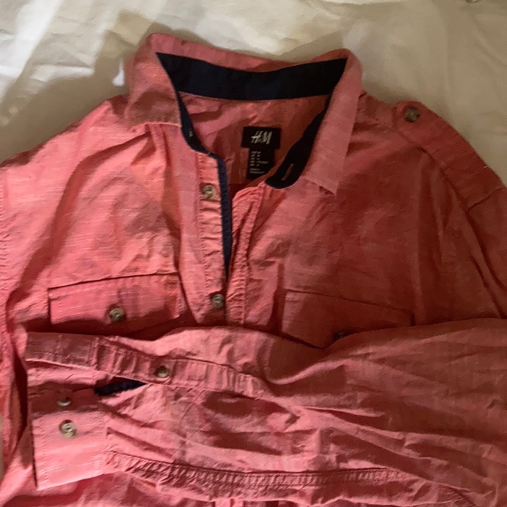 H&M Mens Button Down Shirt